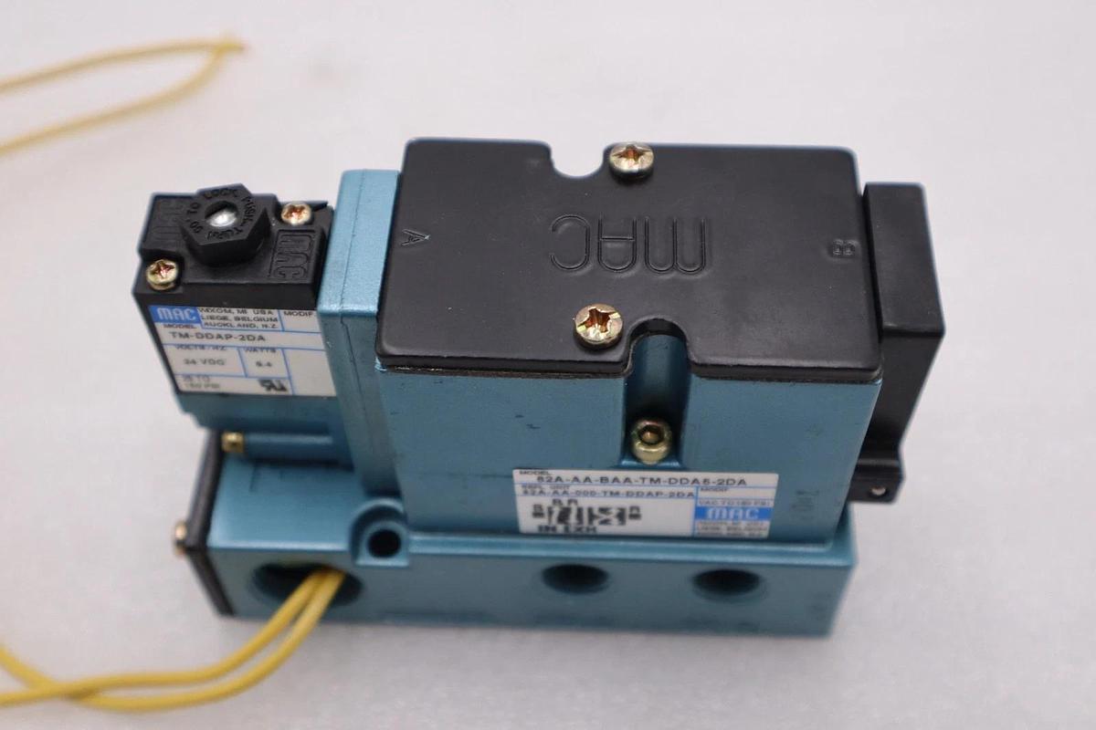 Used NEW MAC VALVES 82A-AA-BAA-TM-DDA5-2DA SOLENOID VALVE 82 SERIES 4-WAY STK H1465