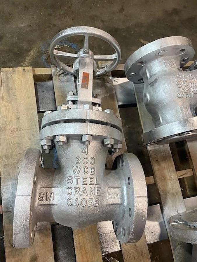 Used CRANE CO. SIZE 4" CLASS 300 STEEL MANUAL BALL VALVE 33 XUF (THREE AVAILABLE)
