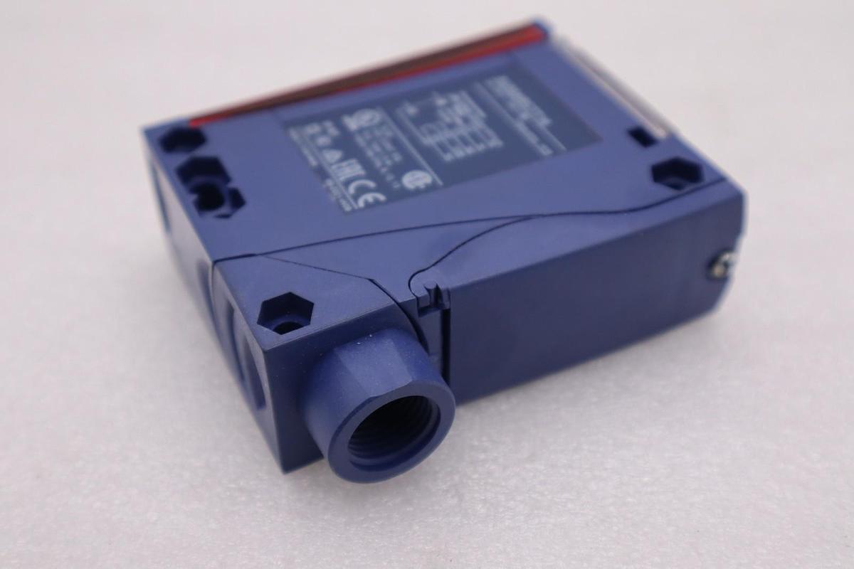 Used NEW OPEN BOX Telemecanique Schneider XUX0ARCTT16 Sensor Module STOCK H1020A