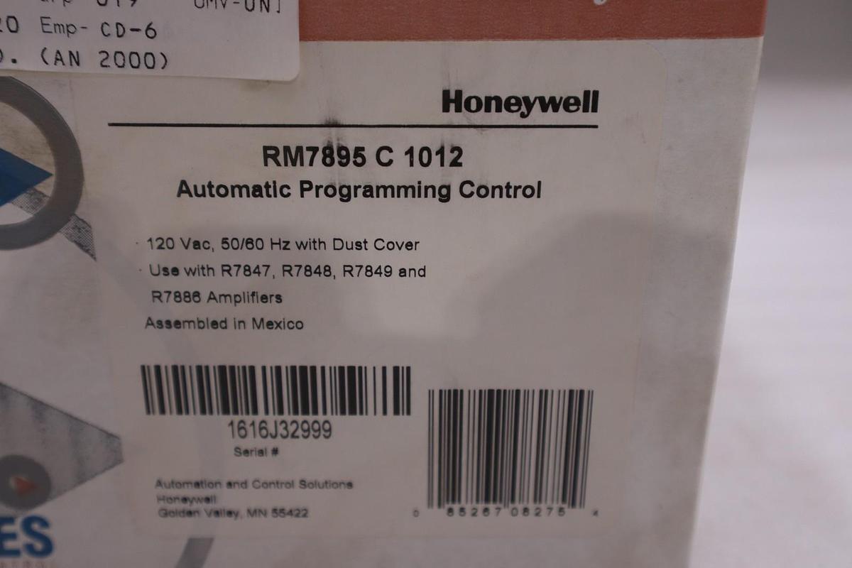 Used New OPEN BOX Honeywell RM7895C1012 RM7895 C 1012 Burner Control STK GF1037