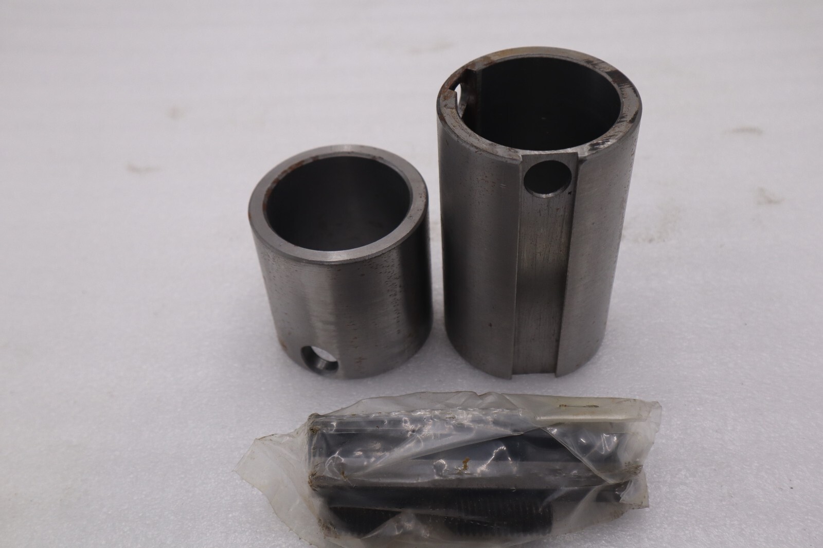 Used NEW OPEN BOX DODGE 244426 TAXD4 X 1-15/16 STRAIGHT BORE BUSHING STOCK B-1711