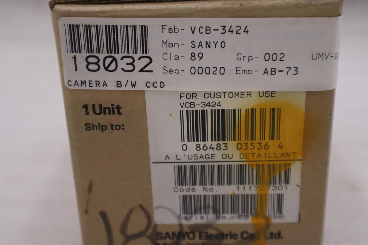 SANYO VCB-3424 VCB3424 B/W CCD Security Camera - NEW - STOCK GF1064