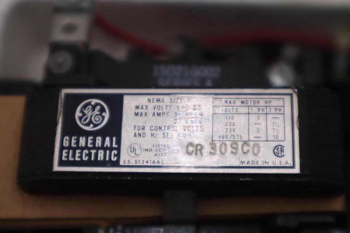Used NEW OPEN BOX GENERAL ELECTRIC CR309C0 REVERSING STARTER STK CC187