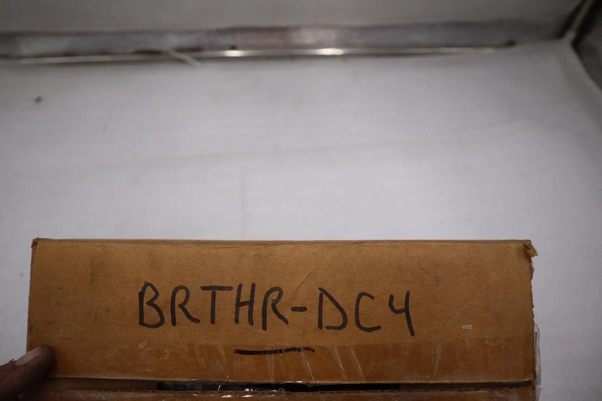 NEW OPEN BOX Trico 39102 Watchdog Desiccant Breather STOCK GF438