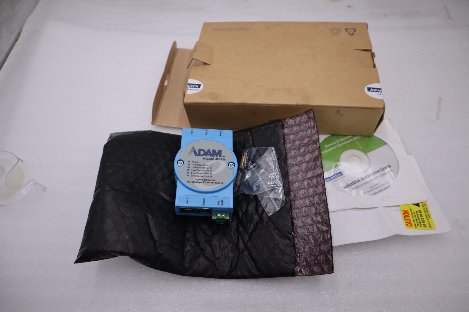 Used NEW OPEN BOX Adam Adam-6520 Ethernet Switch STOCK H549A