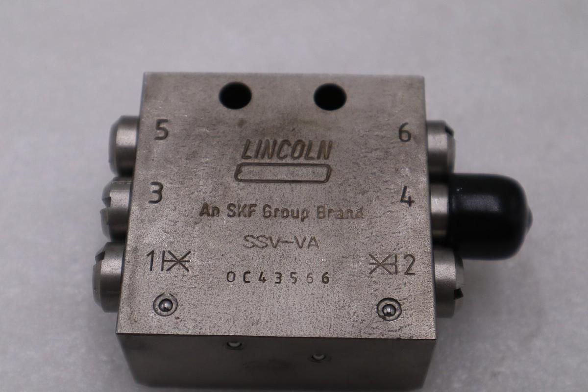 Used LINCOLN SKF SSV-VA 0C43566 DIVIDER VALVE BLOCK STOCK H1032A