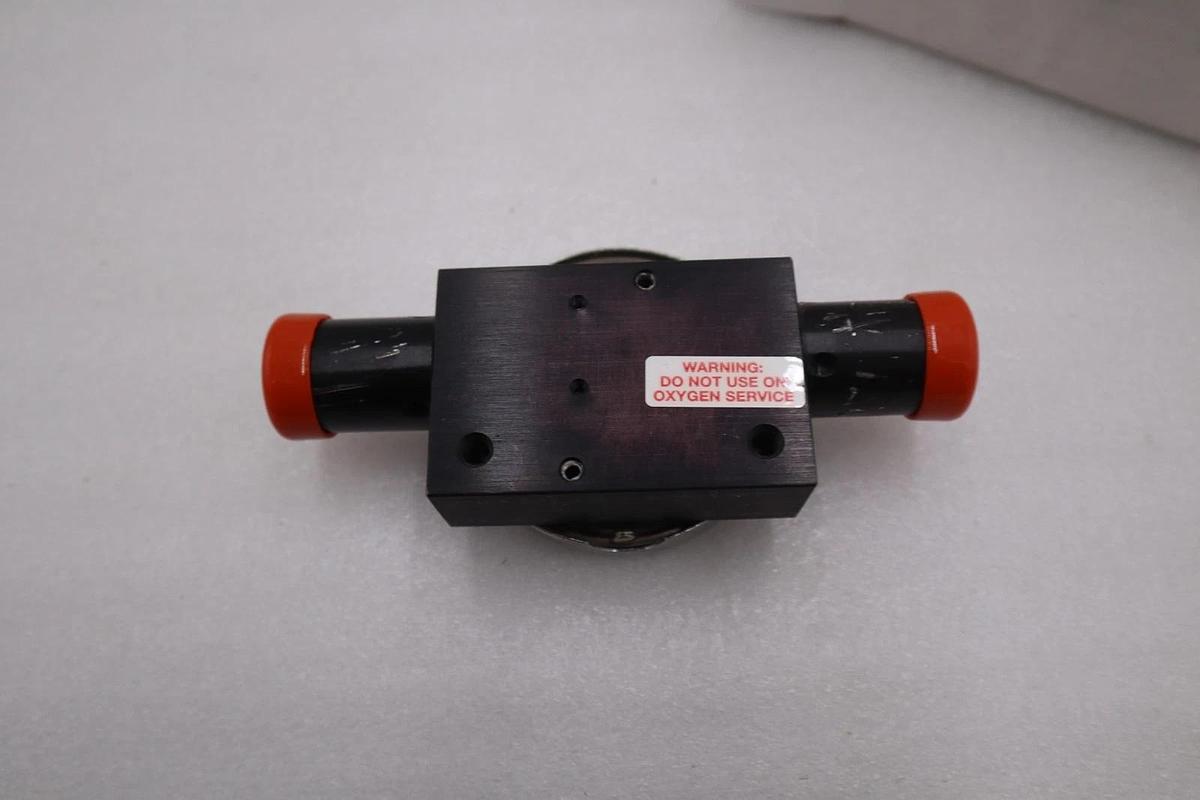 Used DWYER DTFA-2A-50A AIR FLOWMETER 3000PSI 50SCFM - STOCK GF114A