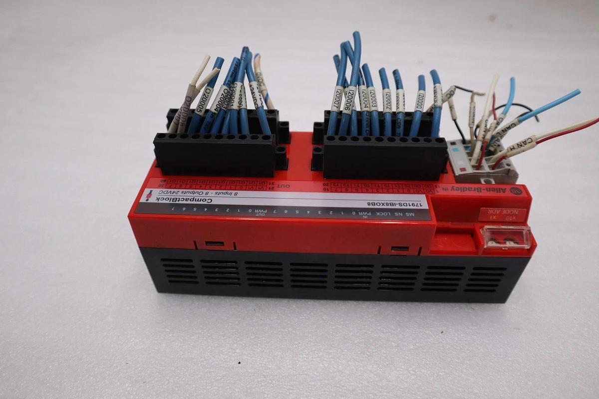 Used AB ALLEN BRADLEY 1791DS-IB8X0B8 I/O MODULE STOCK H1814