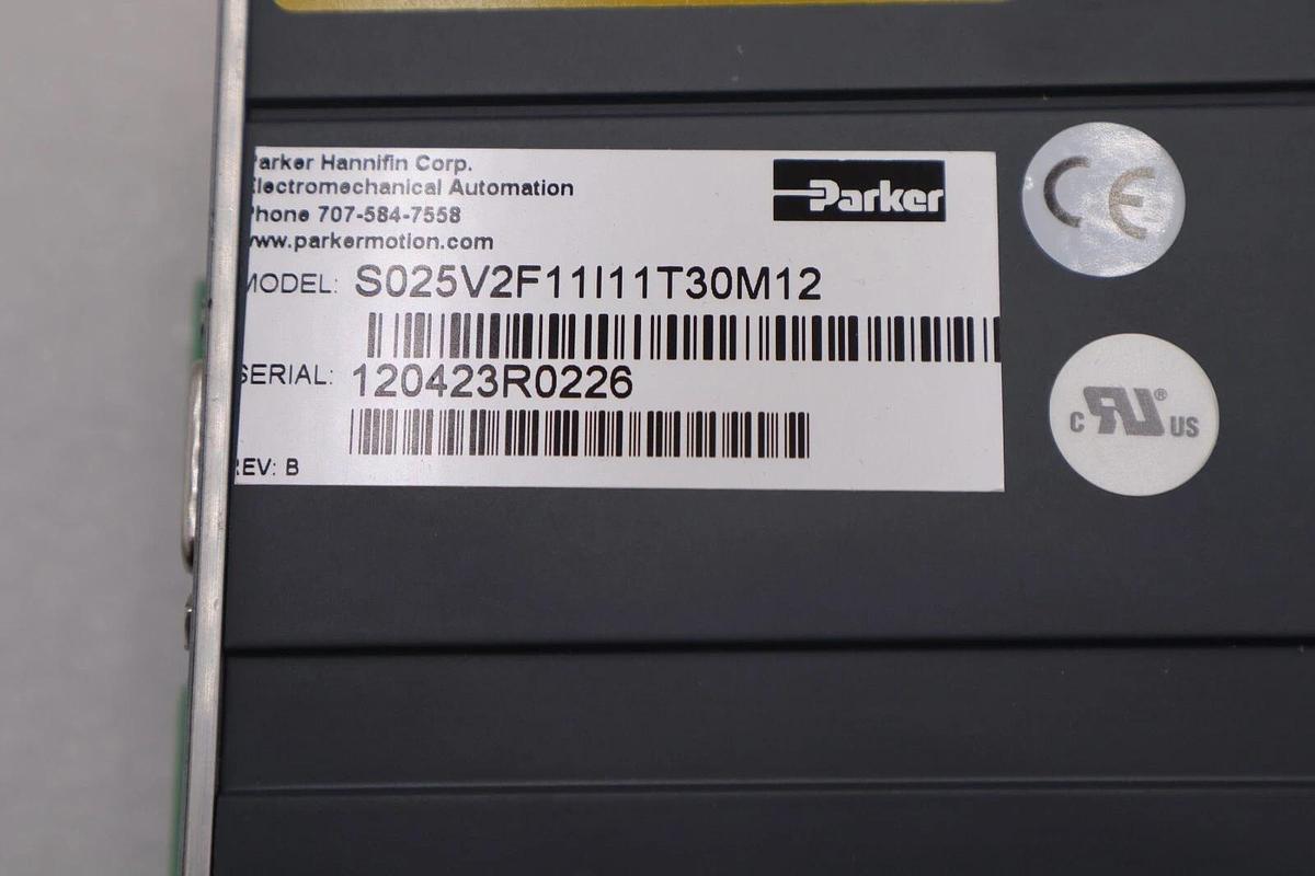 Used Parker Compax3S Servo Drive/Controller S025V2F11I11T30M122 NEW STOCK 2176