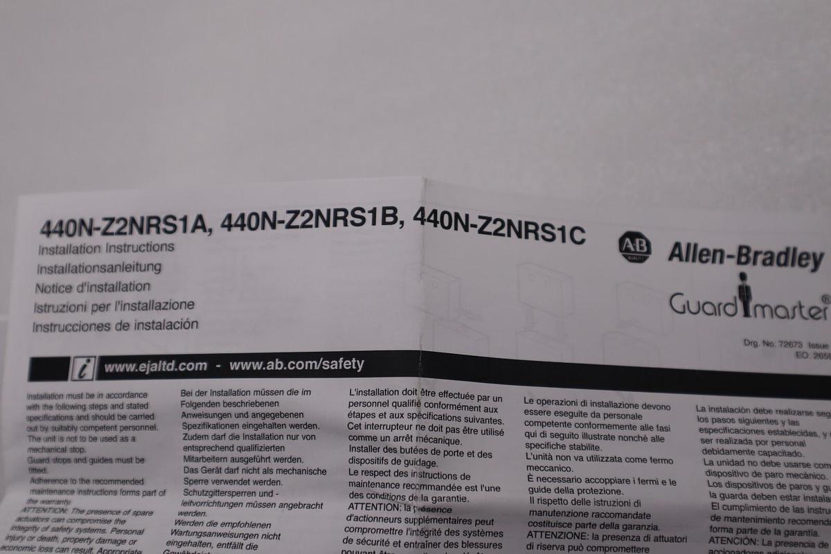 Used NEW OPEN BOX ALLEN BRADLEY AB 440N-Z2NRS1C GUARD MASTER STOCK L-518-C