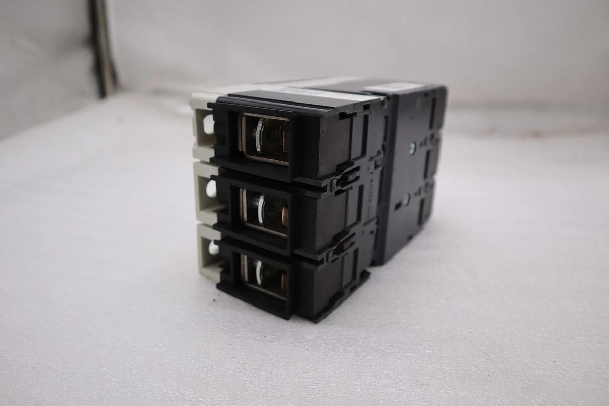 Used SIEMENS HFX3P250 3 POLE 600 VOLT 250 AMP STOCK H1430