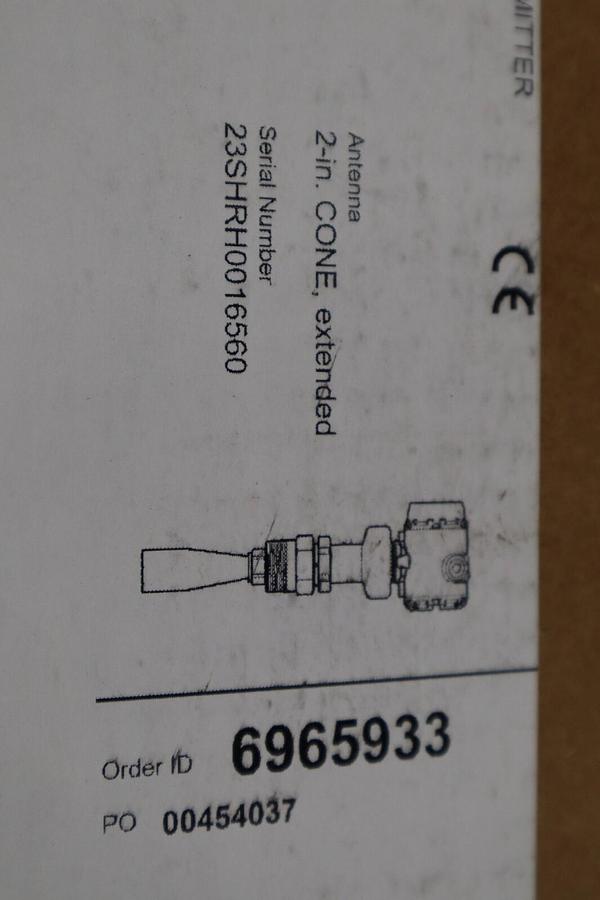 EMERSON 5408A1SHA1NA1BZZZCAA2S2M5 ROSEMOUNT TRANSMITTER NEW IN BOX STOCK G332