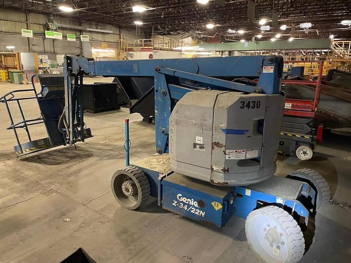 Used GENIE Z34/22N ELECTRIC ARTICULATING GENIE BOOM LIFT WITH JIB BOOM 1,300 HOURS