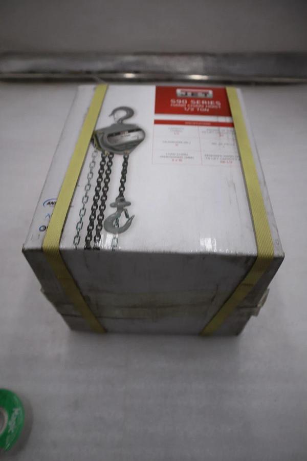 Used JET® S90 Series Manual Chain Hoist 1/2 Ton, 15 Ft. Lift - STOCK GF454