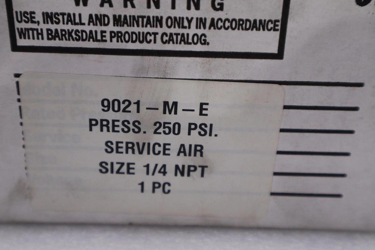 Used BARKSDALE 9021-M-E VALVE SERIES 9020 - STOCK 3142CC