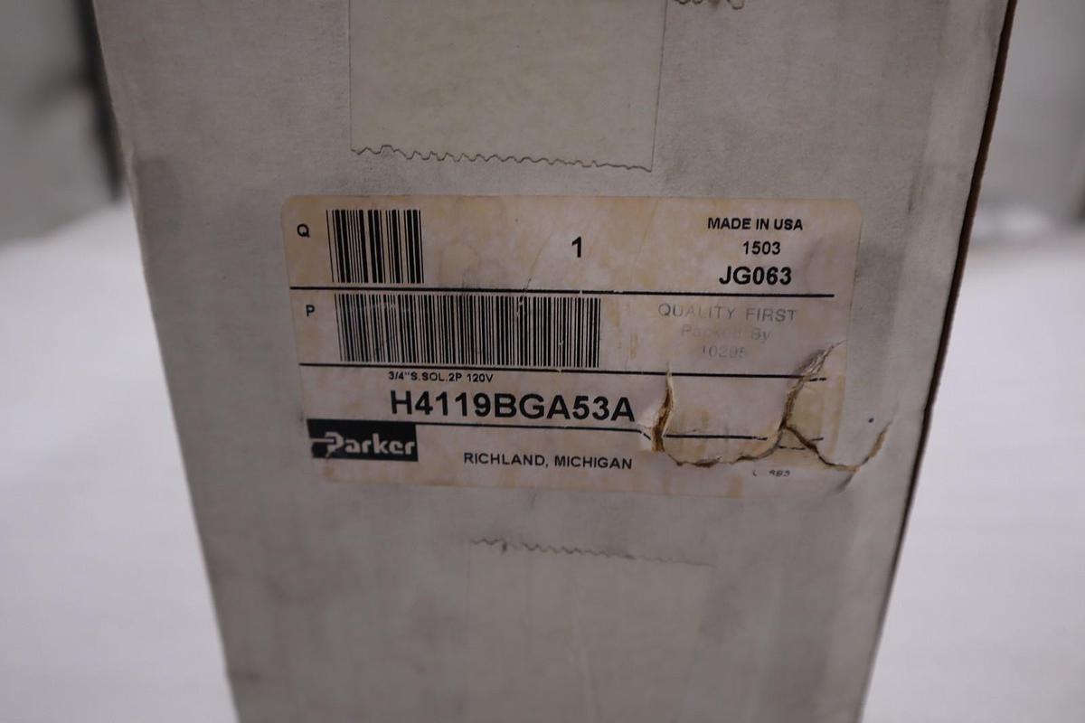 Parker H4119BGA53A Pneumatic Valve 150 PSI 120V - STOCK GF69
