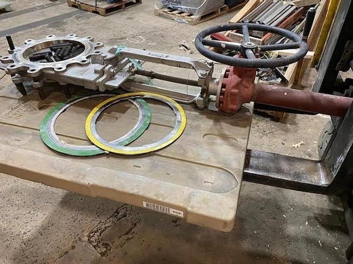 Used FNW MODEL 2020T12 SIZE 12" KNIFE GATE VALVE