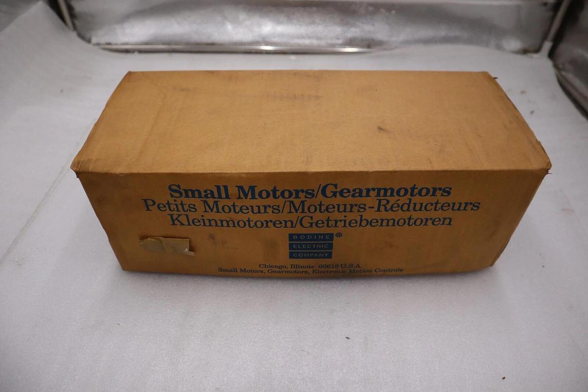 Used Bodine gear motor 45R5BFPP-E2 230V 3PH 1/4HP 10:1 170 RPM NEW UNIT STOCK H867