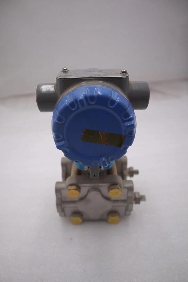 Honeywell STD810-E1HC4AS-1-A-AH0-11S-A-00A0-00-0000 Pressure Transmitter #4616
