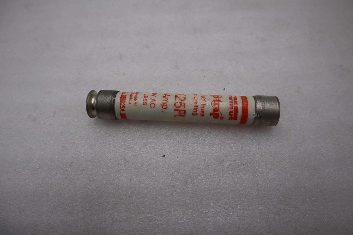 LOT OF 4 - MERSEN FERRAZ SHAWMUT A6K25R RK1 FAST ACTING FUSE STOCK H599A