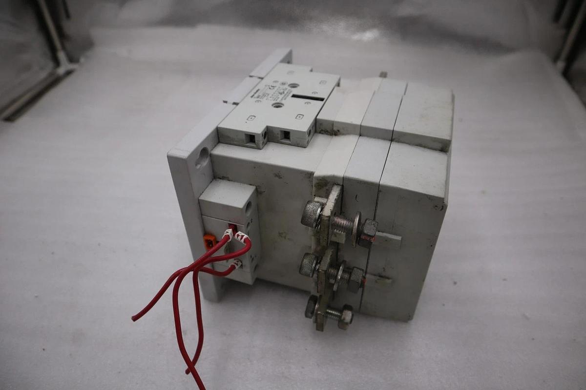 Used Allen-Bradley 100-D420 Industrial Contactor 100-D 110-130V - STOCK 3729CC