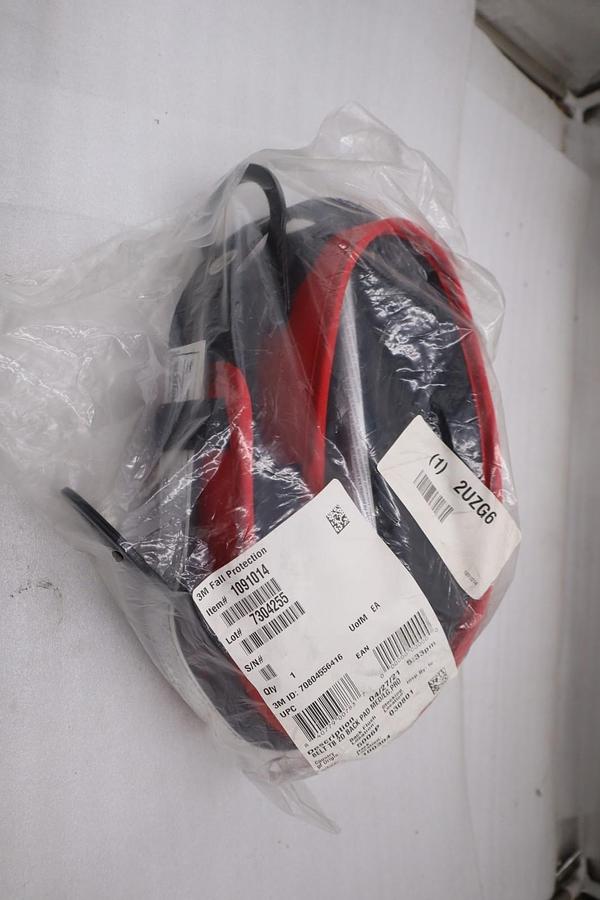 3M Protecta PRO Body Belt with Hip Pad, 2 D-Rings, Medium/Large, 1091014 #GF1163