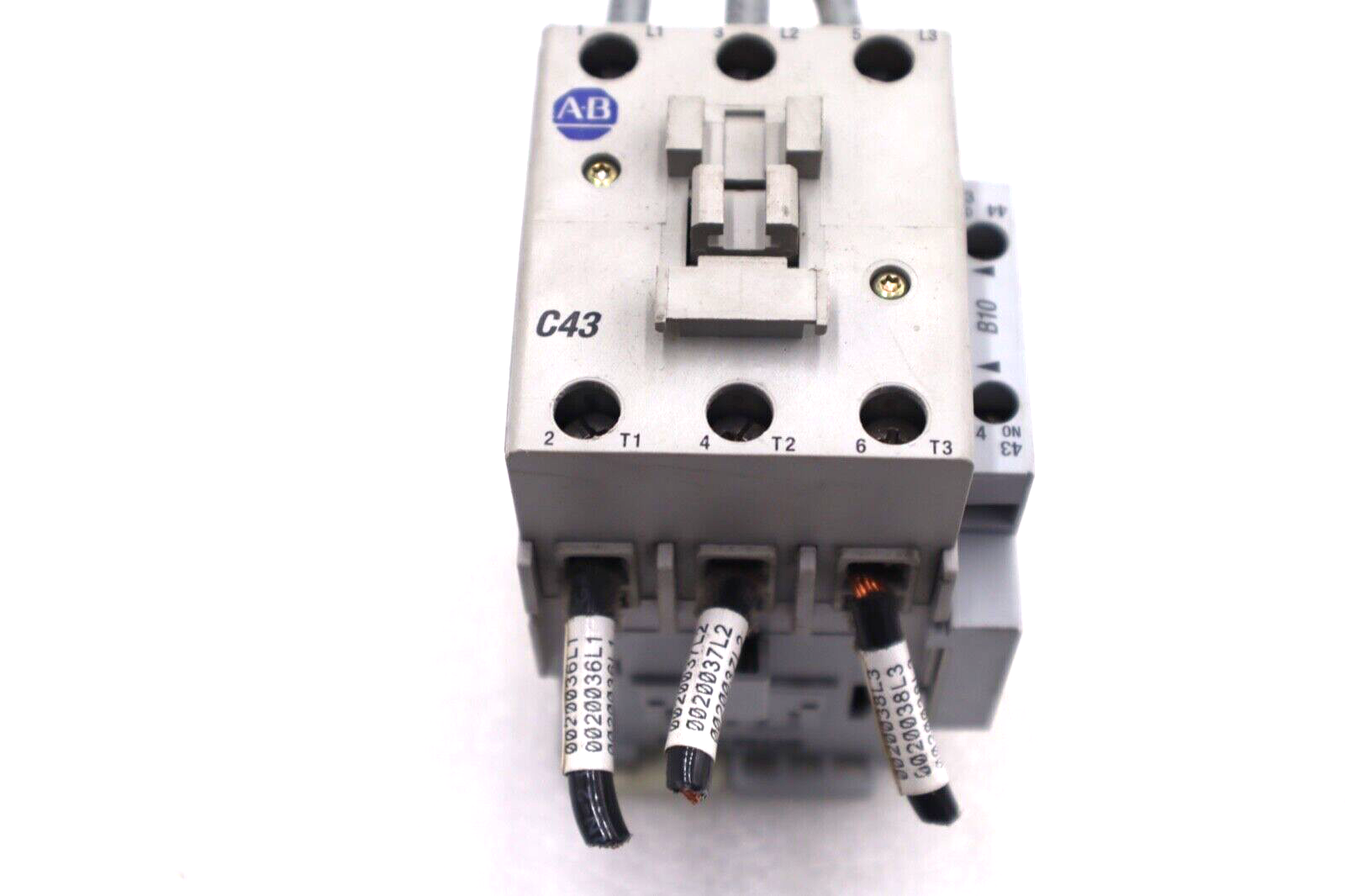 Used NEW ALLEN BRADLEY 100-S SERIES B 100-C43 SAFETY CONTACTOR #L-679