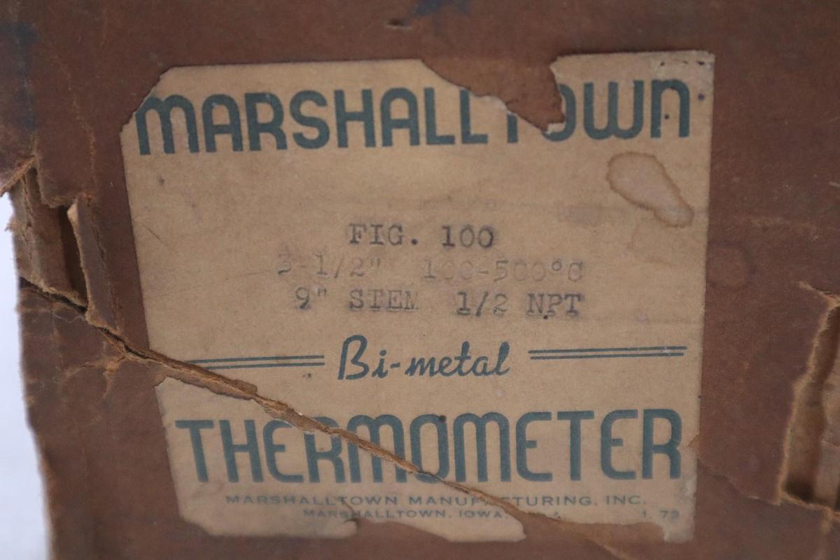 Used NEW OPEN BOX Marshall Town 3-1/2" Diameter Thermometer 100 to 500°C STK 5652CC