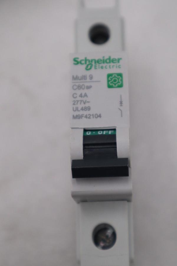 Used NEW OPEN BOX SCHNEIDER M9F42104 CIRCUIT BREAKER MULTI 9 277V STOCK G907A