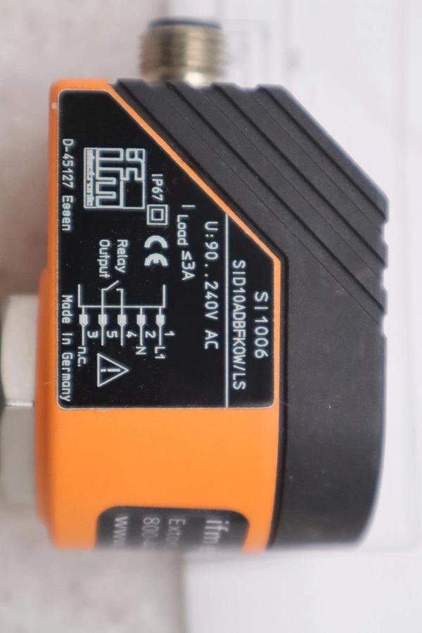 Used NEW EFECTOR SID10ADBAK0W / LS-100-IRF FLOW SENSOR SI1006 SID10ADBAK0W/LS100IRF