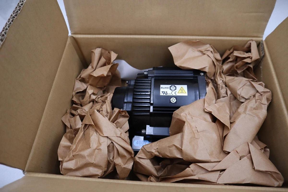 YASKAWA SGMGV-13D3A61 AC SERVO MOTOR SGMGV13D3A61 NEW IN BOX STOCK H354