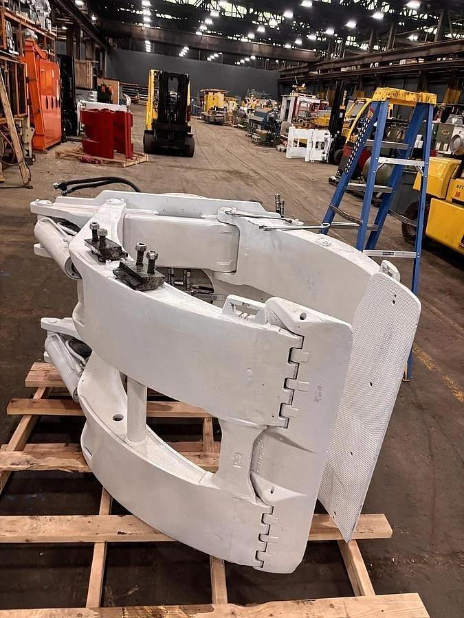 Used 72" CASCADE 42H-RCP-4A-0085 ROLL CLAMP MANUFACTURED 2019