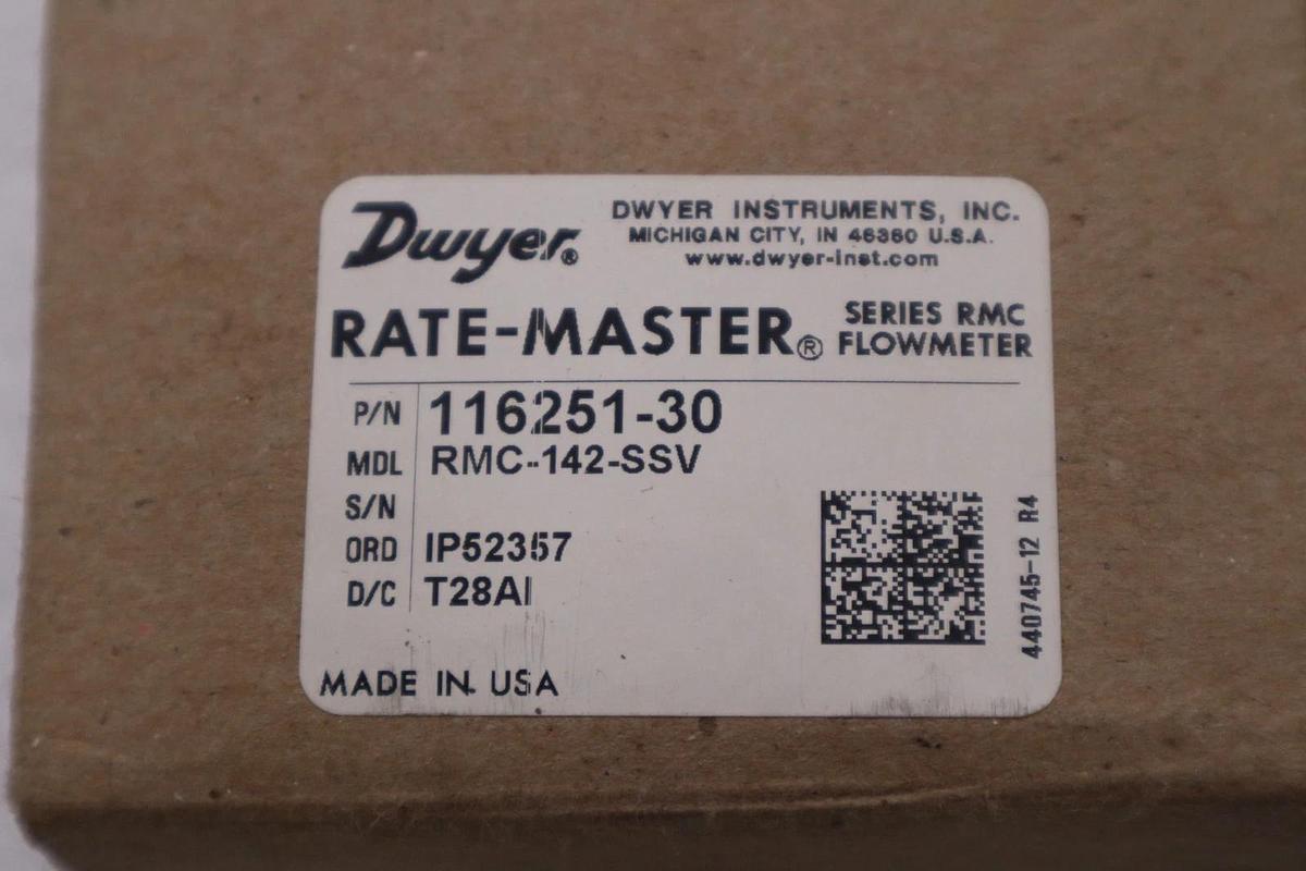 Used NEW DWYER RMC-142-SSV RATE-MASTER RMC 0.2-2.2 GPM FLOW METER STOCK H1182