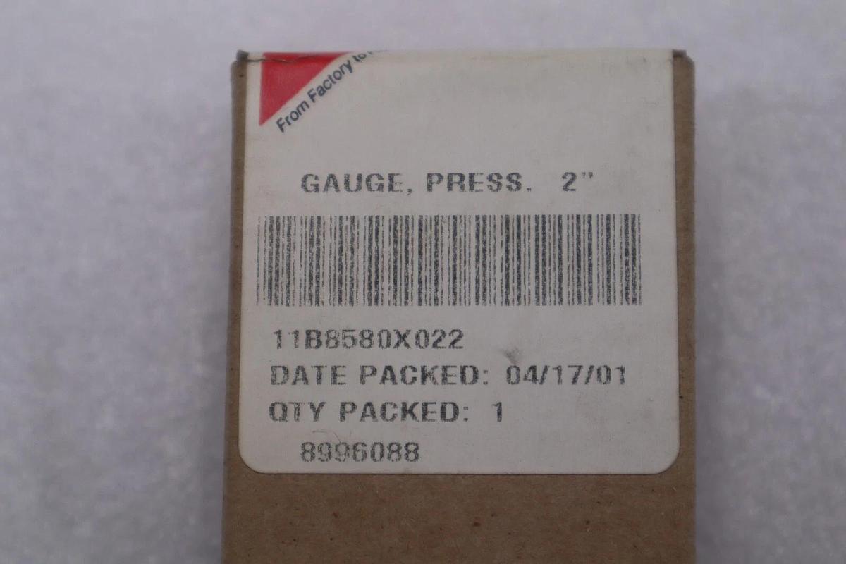 NEW OPEN BOX FISHER 11B8580X022 60PSI PRESSURE GAUGE STOCK K-3382