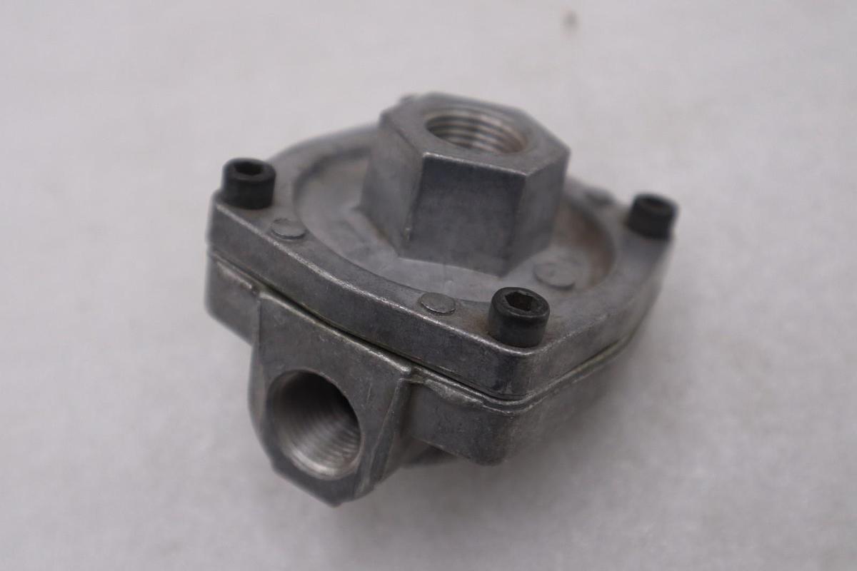 PARKER 0R37B 150PSI 3/8" - NEW IN BOX - STOCK GF592A