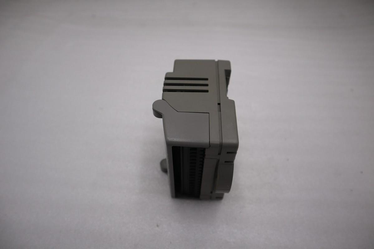 Used Giddings & Lewis M.1300.7372 R1 Input Module 24VDC SINK/SOURCE STOCK 5179A