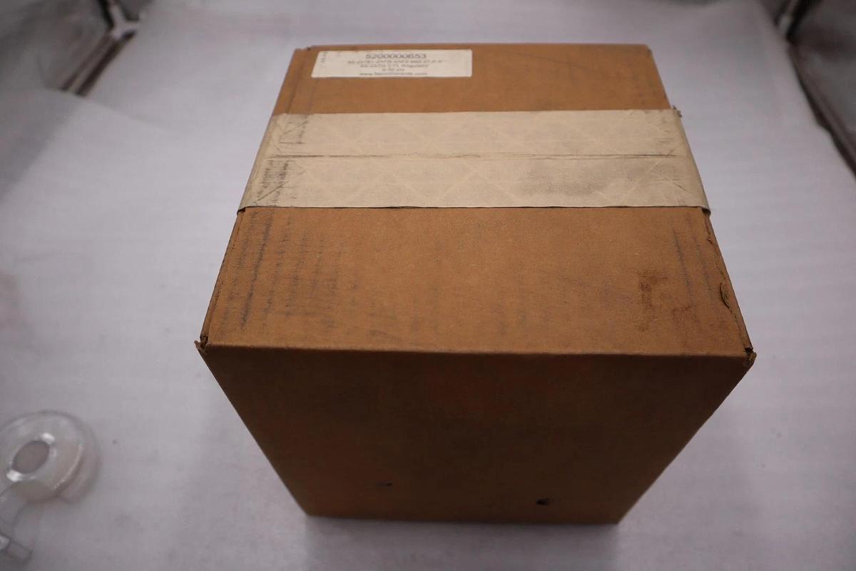 Neon Controls 85 Series 85-237B1-2AFB-2AF2-660-27-P-P CYL REGULATOR #3724CC