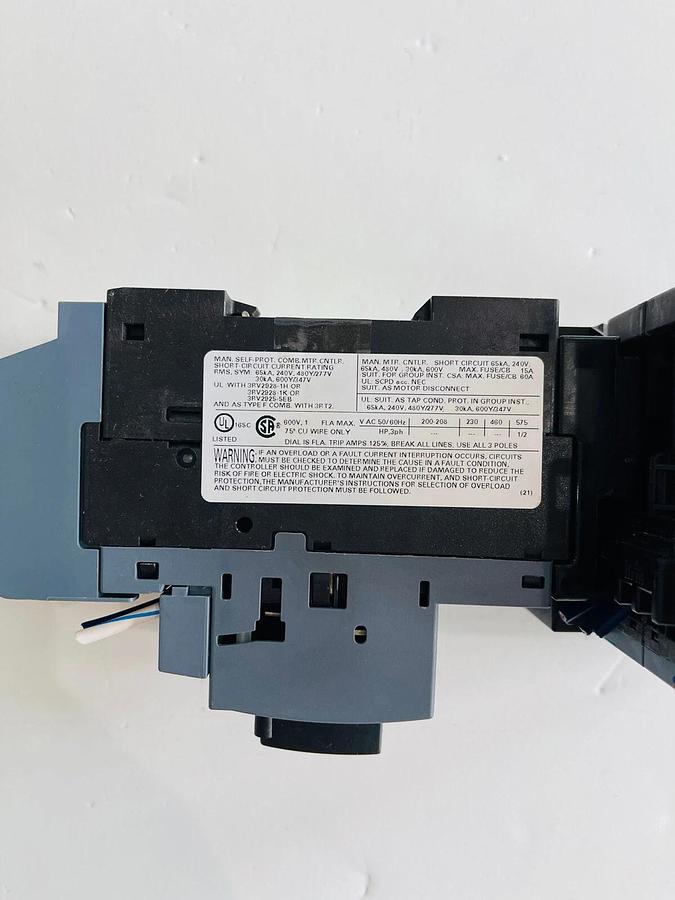 Used SIEMENS SIRIUS 3RV2011-0JA10 CIRCUIT / 3RT2015-1BB41/ 3RV2928-1K #K-872