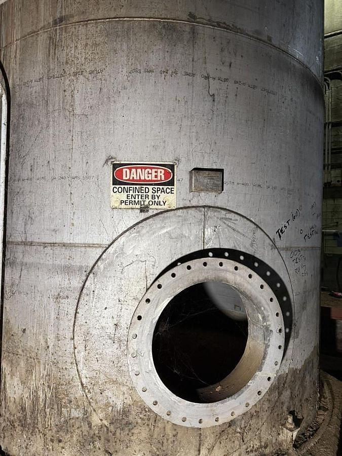 Used 7,000 GALLON ALLOY FABRICATORS INC. 10' DIA. X 12' HIGH 316L S/S TANK