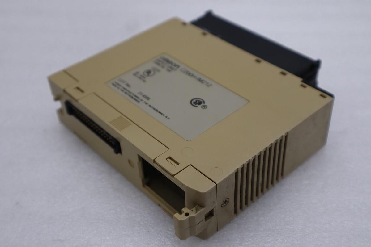 Used Omron C200H-IM212/ C200HIM212 Input Unit 24 V DC/AC 16 Point STOCK K-452-A