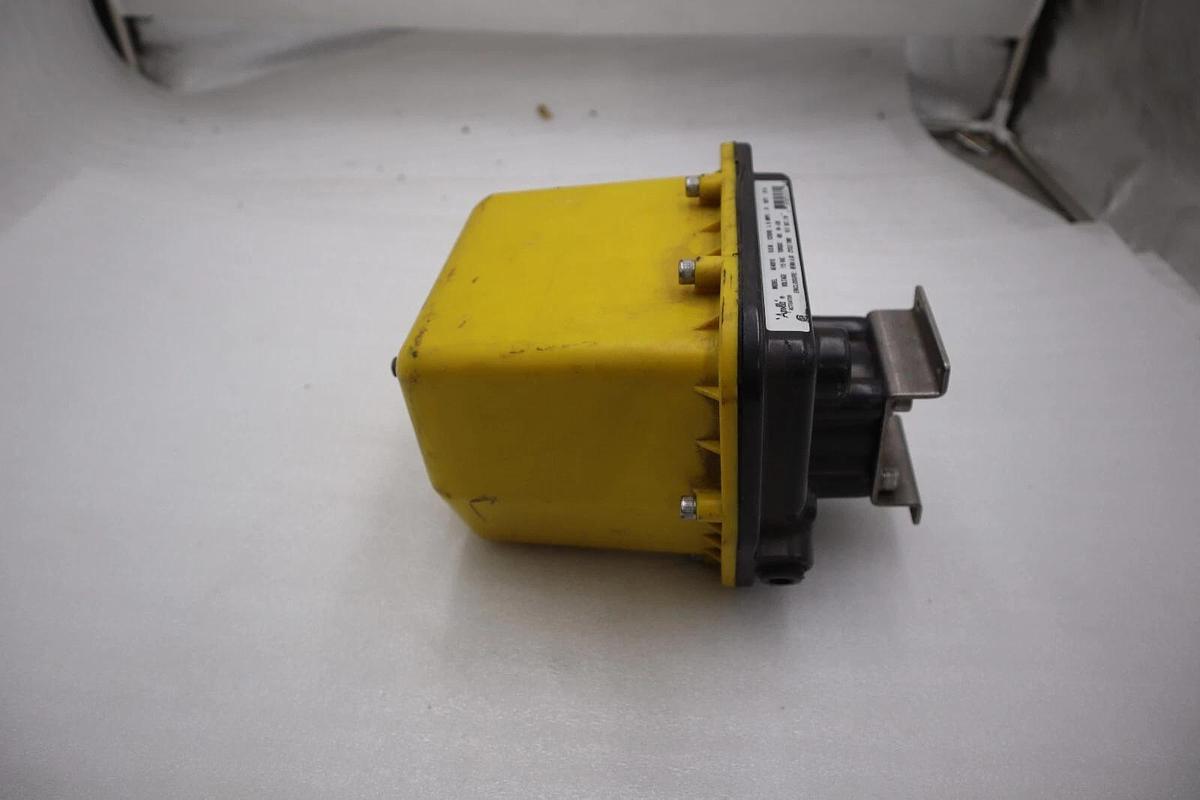 Used APOLLO AE40010  ACTUATOR 115VAC NEMA 4 TORQUE 400 IN-LBS STOCK 3452-A