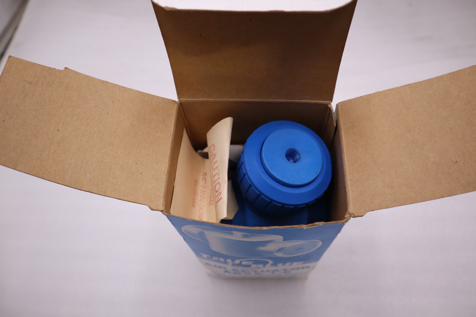 True Blue ABVA 1.6 2-Way Air x Air Actuator w/ Manual Override STOCK H831A