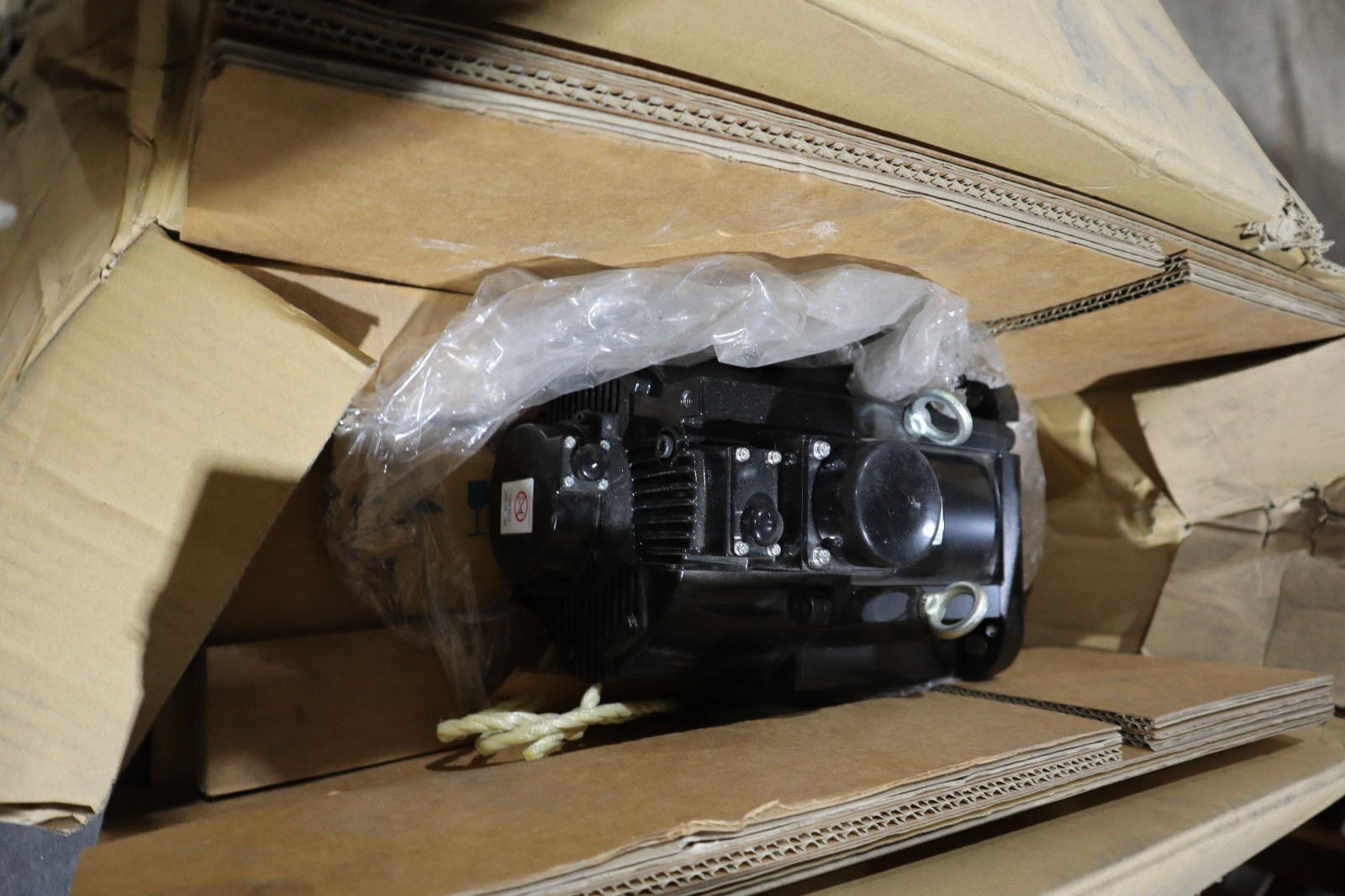 Used Yaskawa sgmgv-13d3a6c REFURBISHED SERVO MOTOR STOCK H731
