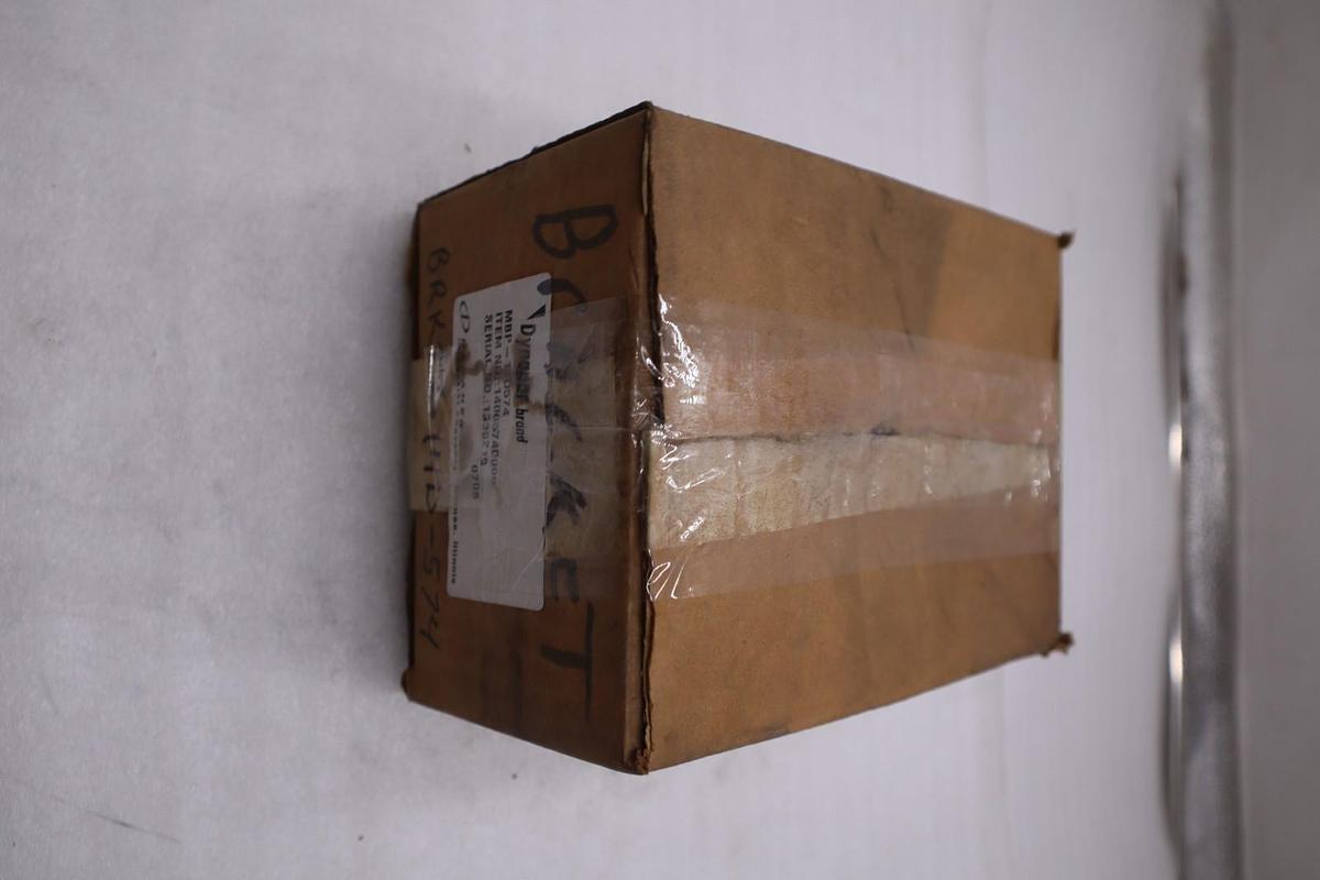 DYNAPAR PIVOT MOUNTING BRACKET 14005740000 PIVOT MOUNT MBP14D574 - GF379A