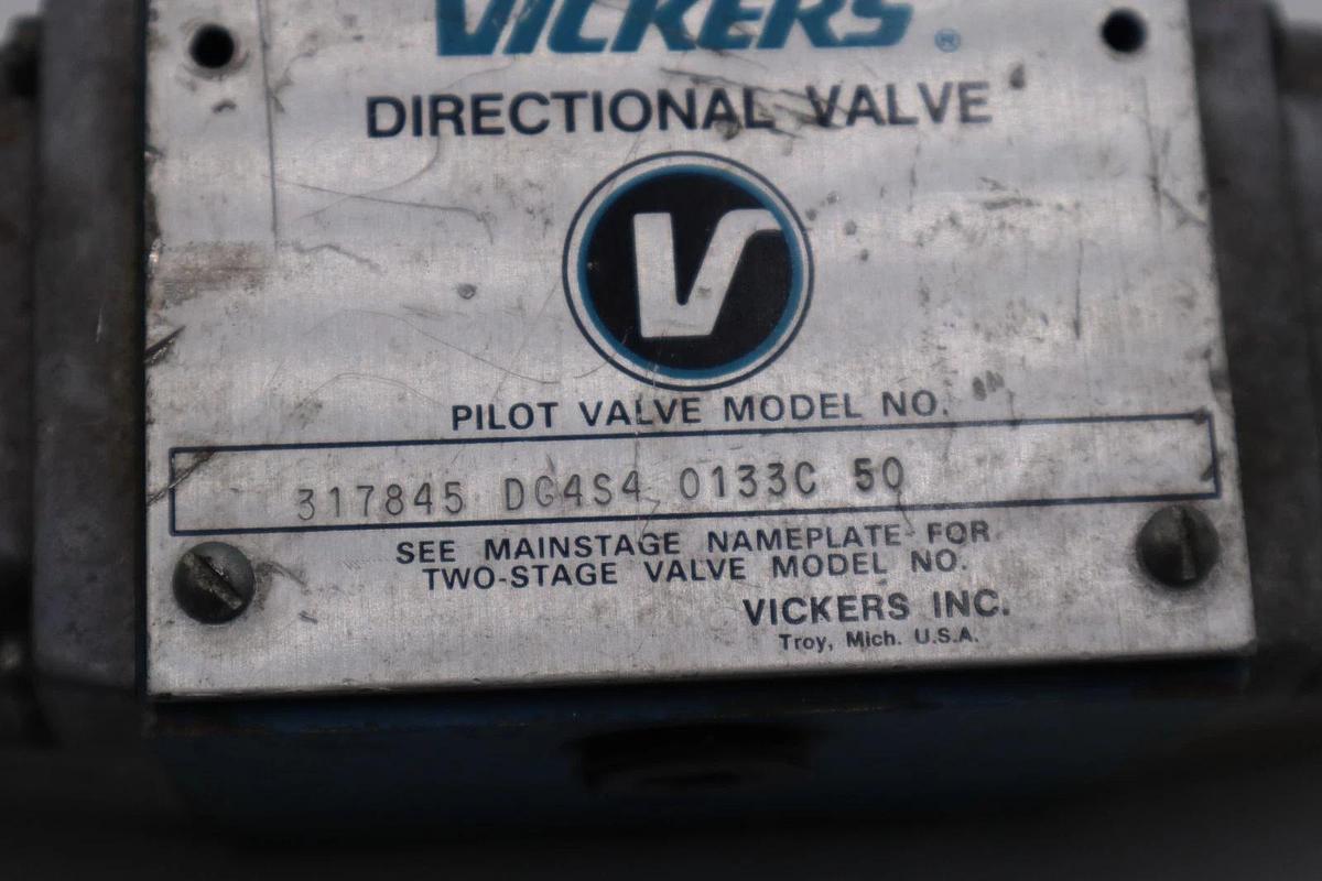 Used VICKERS, 317845 DG4S4 0133C 50, PILOT VALVE , DIRECTIONAL VALVE STOCK H1281A