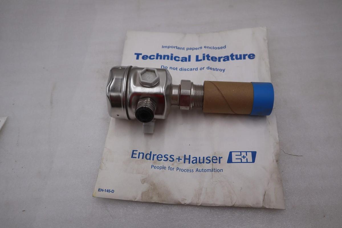 ENDRESS HAUSER FTL50-UGN2AA4E6A VIBRONIC POINT LEVEL DETECTION LIQUIPHANT GF1038