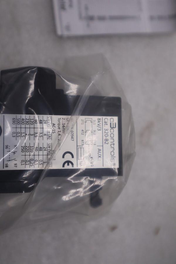 C3 CONTROLS 320-B2D80 / 320B2D80 - NEW IN BOX - STOCK K1658A