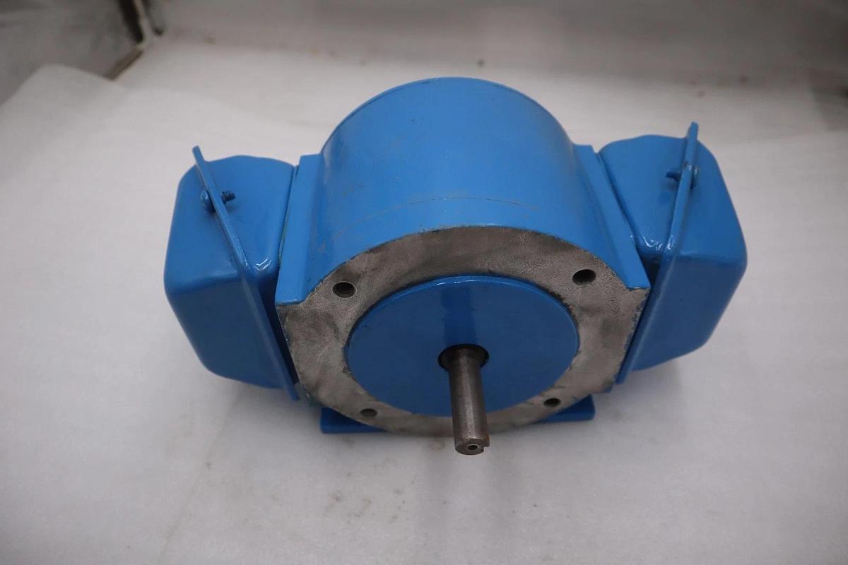 Used AVTRON M737A-1D-240-BC / M737A1D240BC Unused Spare Part - STOCK GF925