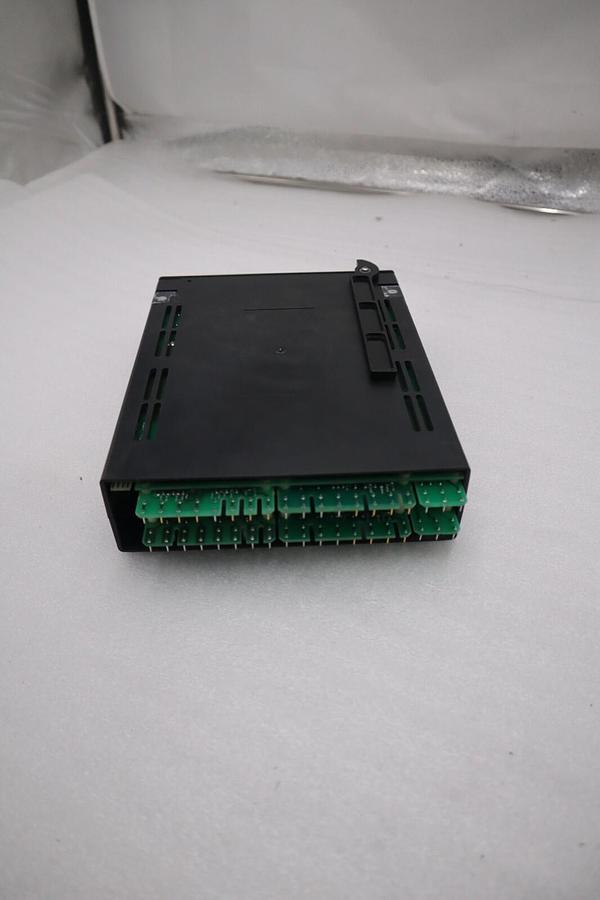 Used EUROTHERM ECMA2/FA119/AN2/PC2(V1D)/DP4(1111)/PC2(V1D)/(A0/119V040/0)/ STK 509-B