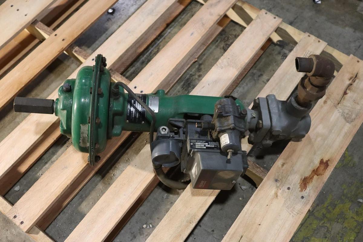 Used Fisher Control Valve Size 1 With Type EZ Pneumatic Actuator